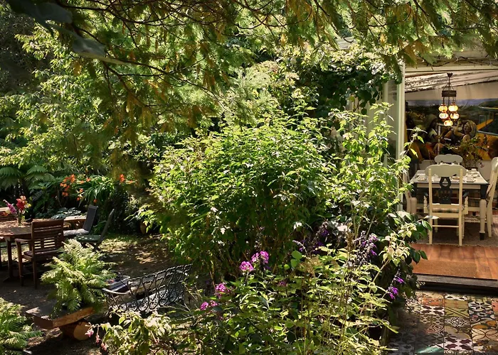 Ward Avenue B&B